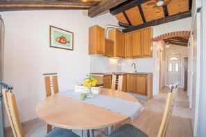 Dining - Apartments Njoko (Vodice)