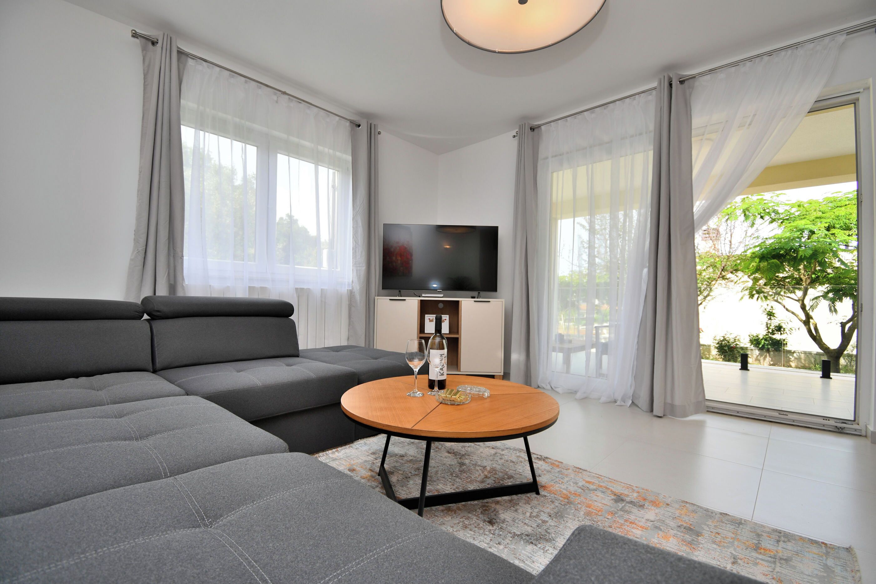 Huoneisto (A1) | Olohuone