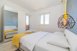 Apartment (A4) | Free WiFi - Apartments Delfin (Vodice)