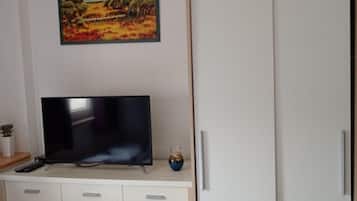 Room (S1) | Television