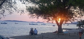 Beach - House Garden for two (Vodice)