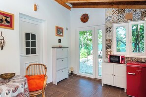House | Interior - House Garden for two (Vodice)