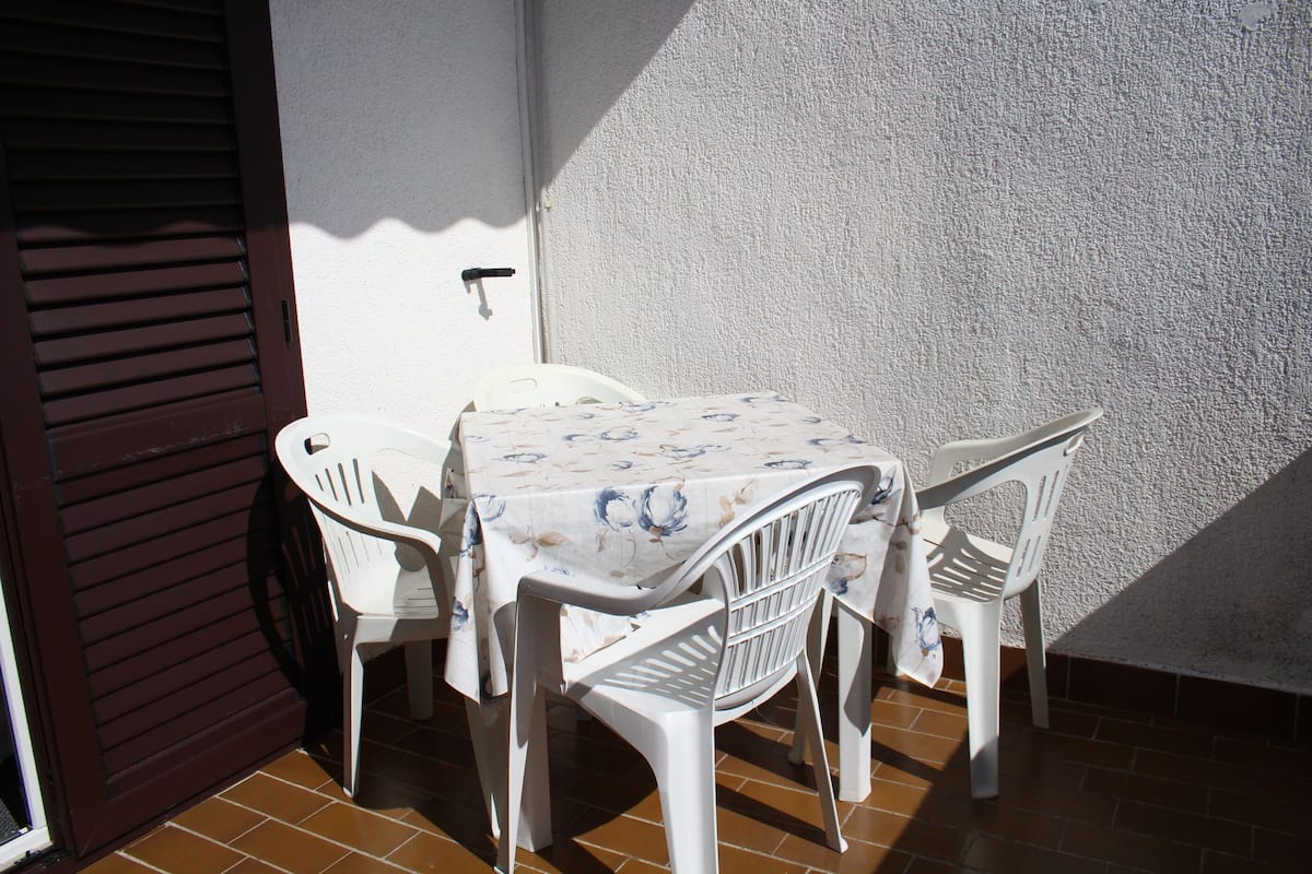 Apartment (A3) | Balcony