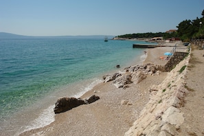 Beach - Apartments Marija (Novi Vinodolski)