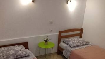 Studio (A1) | Free WiFi