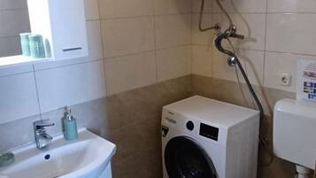 Studio (A1) | Salle de bain