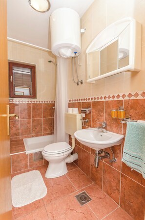 Apartment (A3) | Bathroom - Apartments Josip (Vodice)
