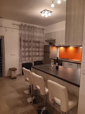 Apartment (A1) | Private kitchen - Apartment Marinko (Zadar)