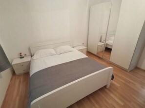 Casa | Ferro/asse da stiro, Wi-Fi gratuito