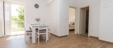 Appartement (A2) | Restauration