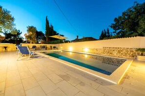 Outdoor pool - House Lili (Supetar)