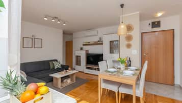 Apartment (A1) | Living room