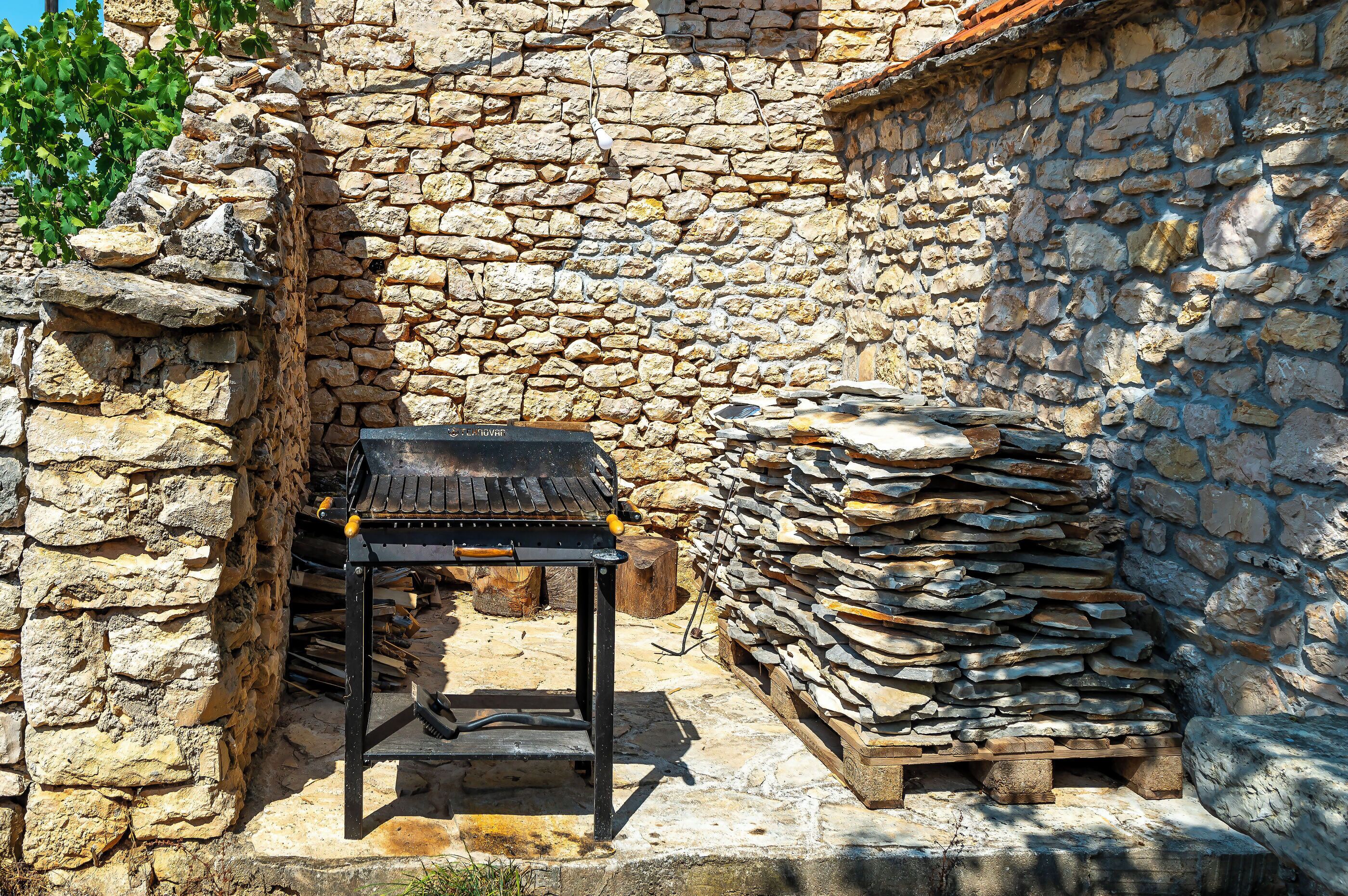 BBQ/picnic area