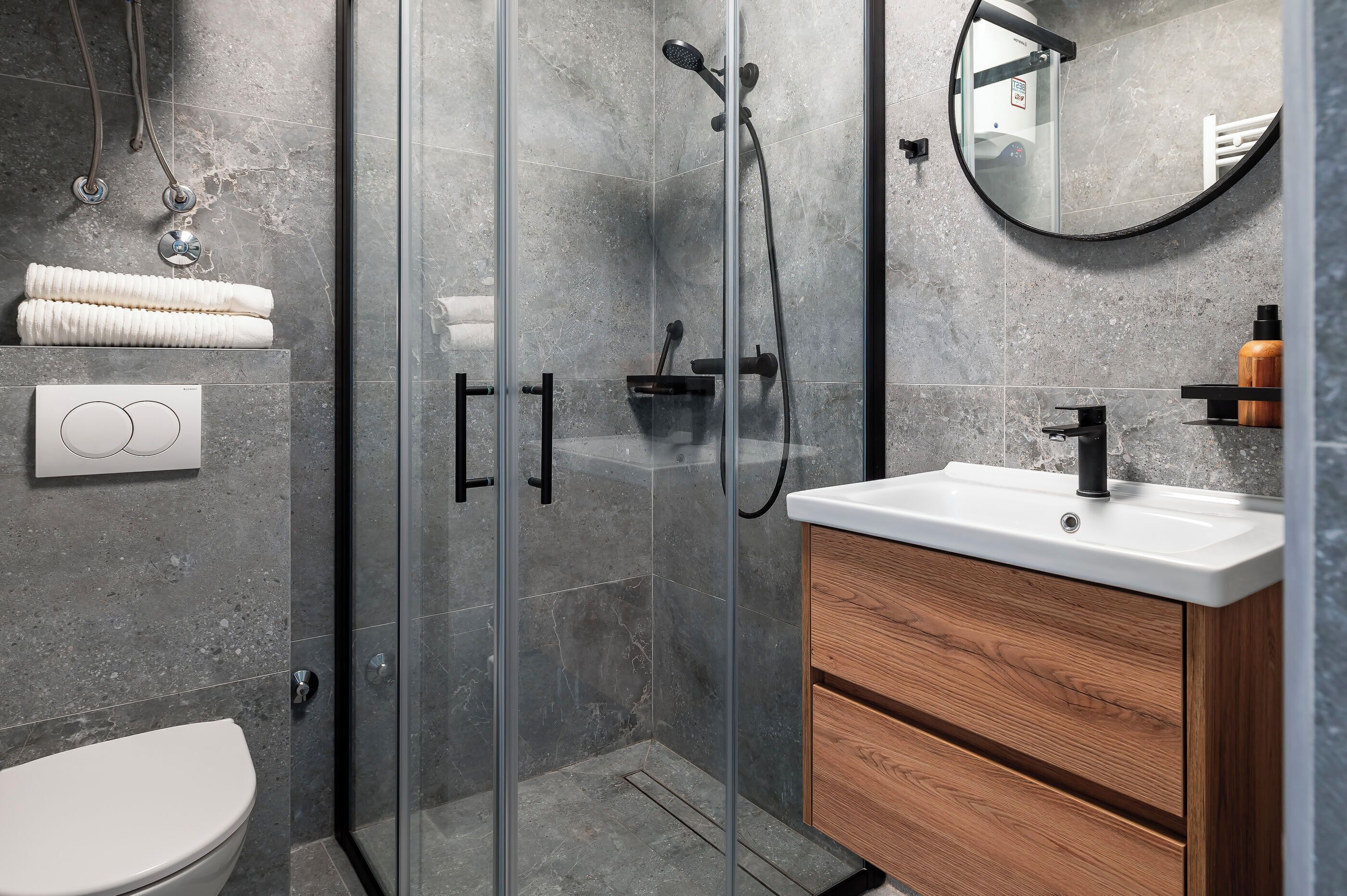House | Bathroom | Shower