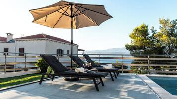 Strykejern/-brett, barnesenger (inkludert) og wi-fi (inkludert)