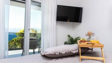 Iron/ironing board, free cots/infant beds, free WiFi