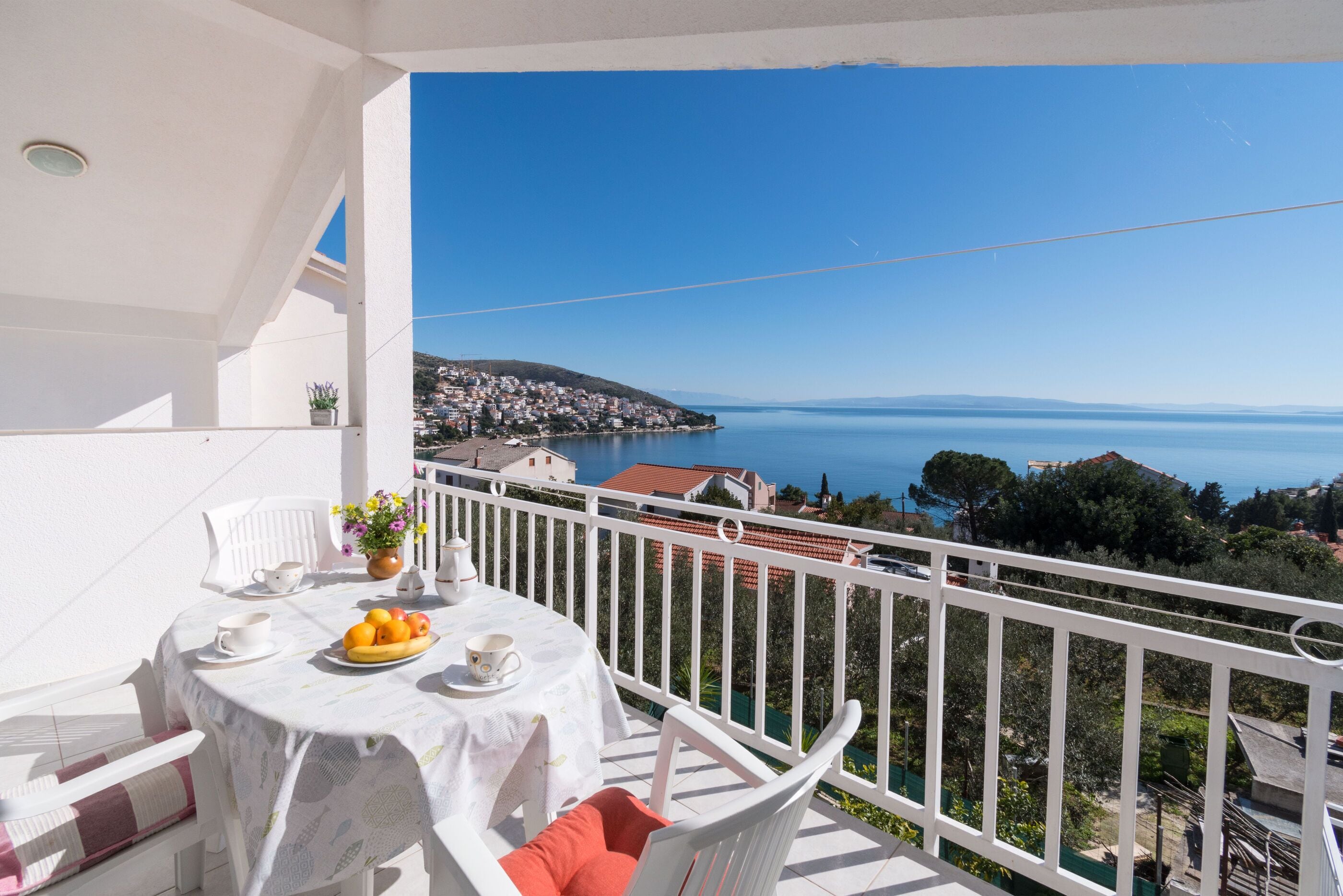 Apartment (A2) | Balkon