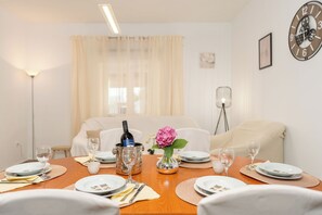 House | Dining - House Providenca (Novigrad)