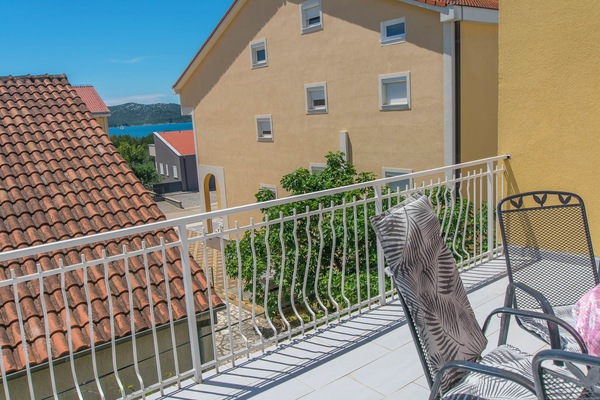 Apartment (A2) | Water view