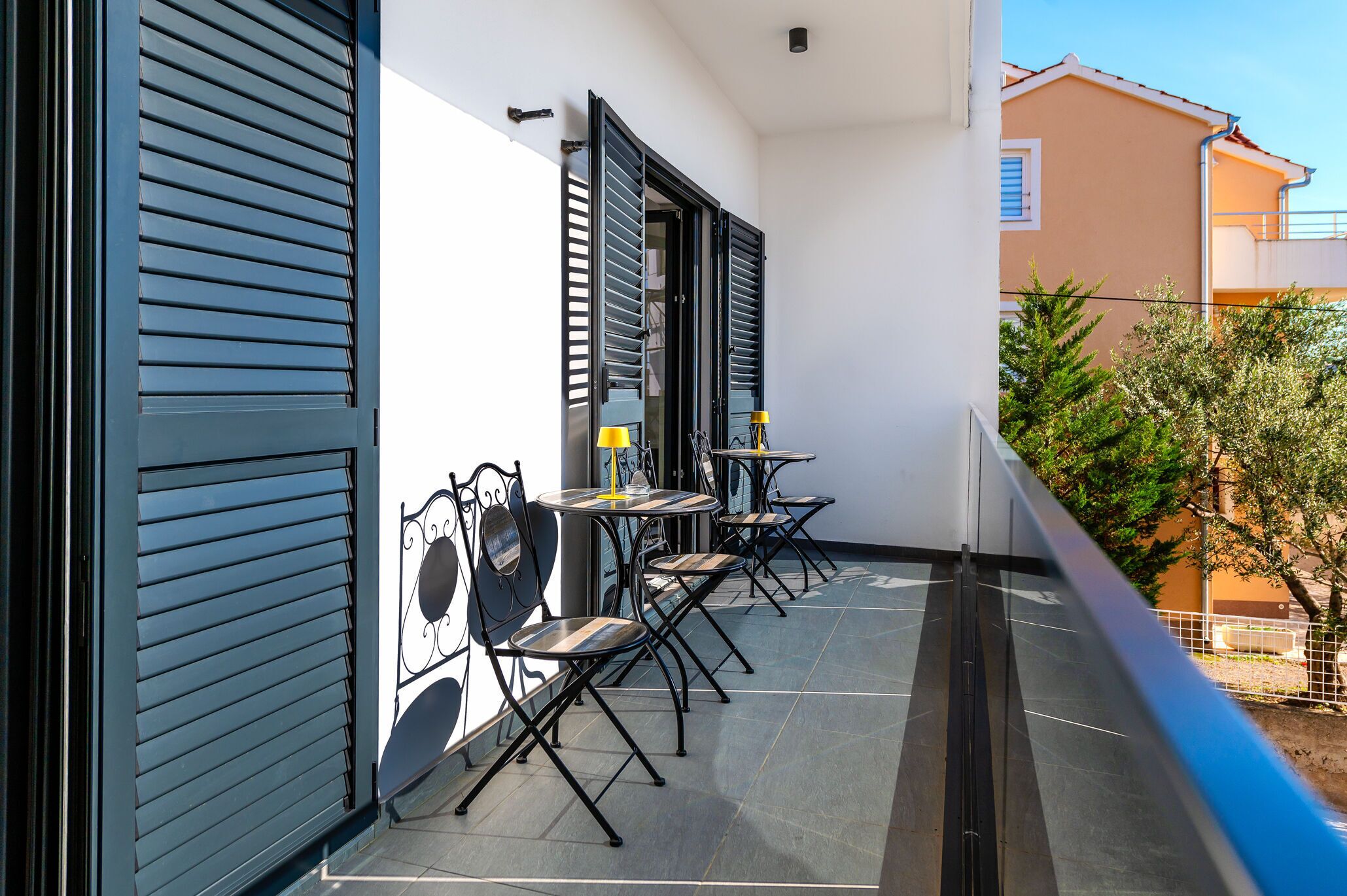 Apartment (A1) | Balkon