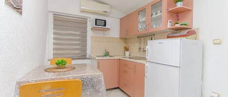 Apartment (A1) | Private kitchen