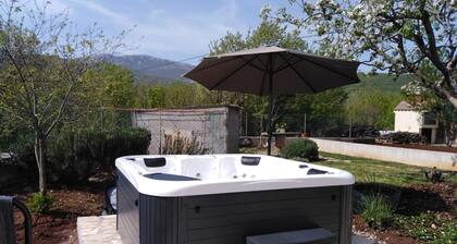 House Tamy - With Jacuzzi