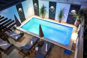 Outdoor pool, pool umbrellas, sun loungers - Apartment Rustica Zadar (Zadar)