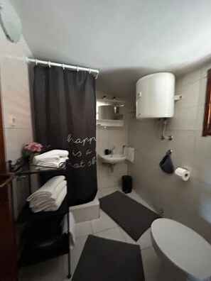 Apartment (A2) | Badezimmer | Dusche