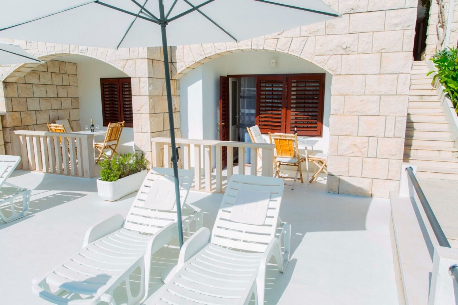 Zimmer (S1) | Terrasse/Patio