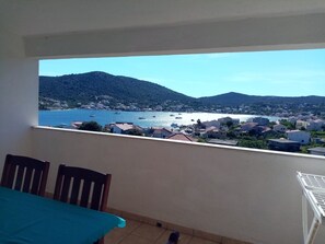 Apartment (A1) | Balkon