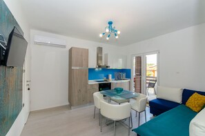 Apartment (A2) | Living room - Apartments Bartz (Jelsa)