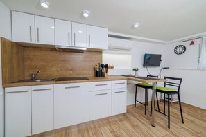 Studio (A2) | Private kitchen - Apartments Jadro (Crikvenica)