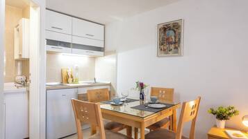 Studio (A5) | Speisen