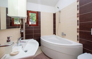 Bathroom - Apartments Ivante (Omis)