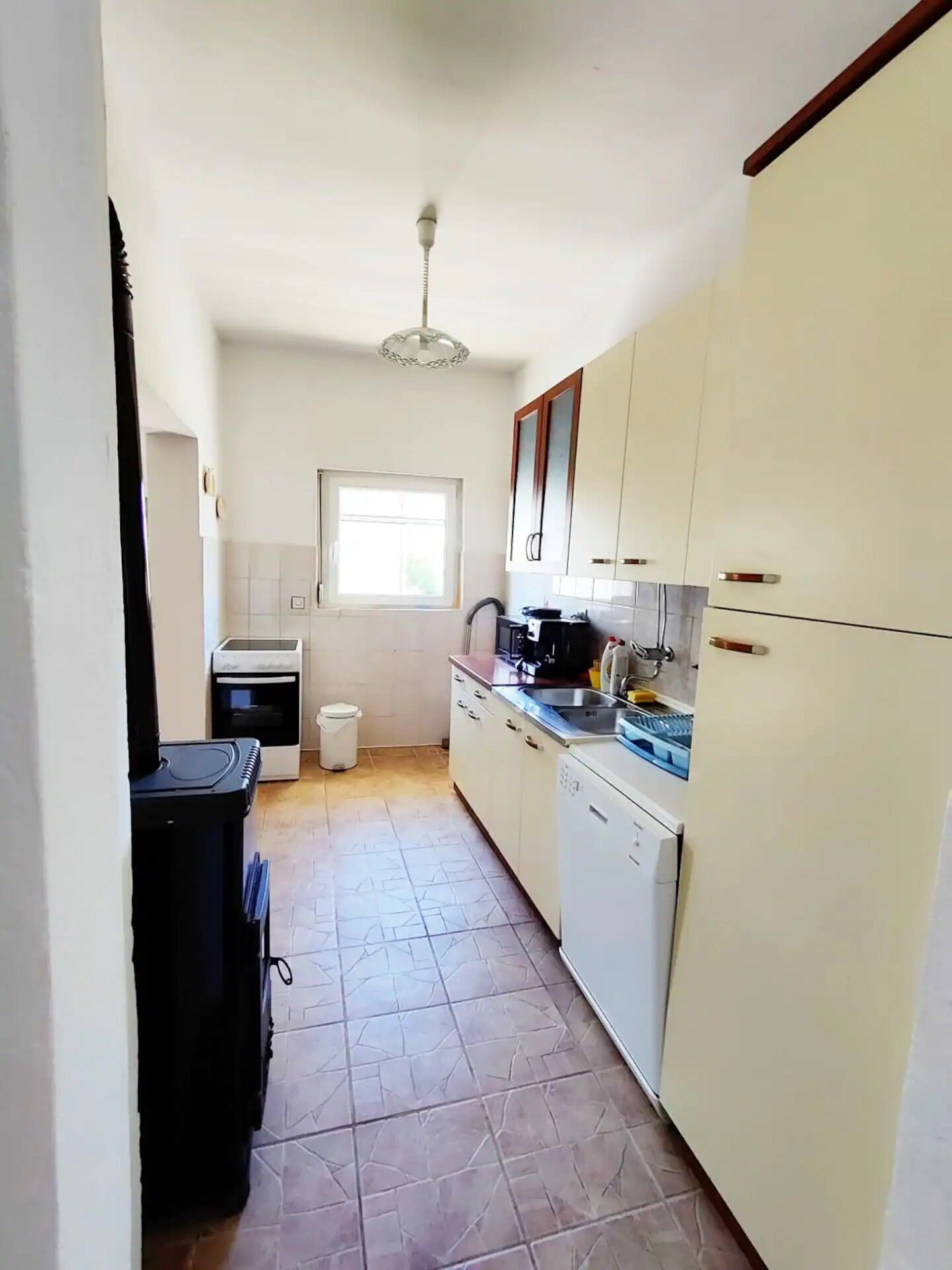 아파트 (A1) | 전용 주방 | 냉장고, 전자레인지, 오븐, 쿡탑