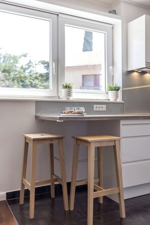 Apartment (A1) | Dining - Apartment Central Park (Split)