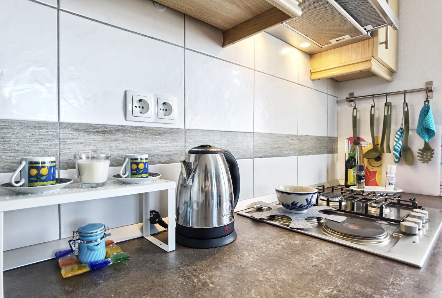 Lägenhet (A2) | Eget kök | Kylskåp, mikrovågsugn, spishäll och vattenkokare