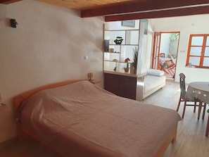 Apartment (A2) | Free WiFi