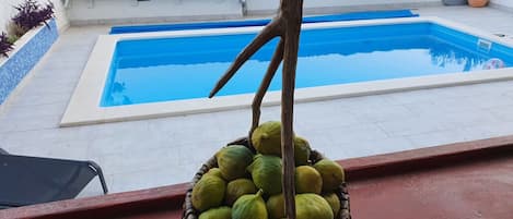 อพาร์ทเมนท์ (A2) | สระว่ายน้ำกลางแจ้ง