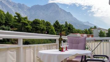 Studio (A6) | Terrace/patio