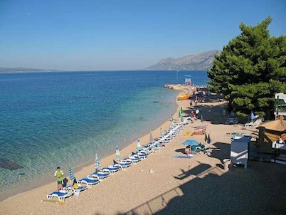 Apartments "ruza" Baska Voda