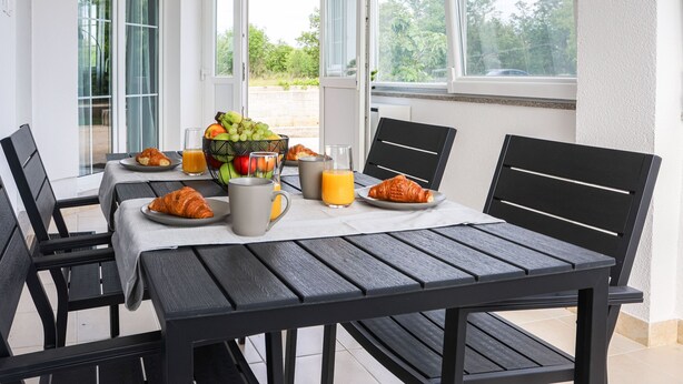 Tempat makan