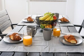 Luokittelematon kuva, 2 kautta 39, painike
