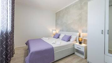 Apartment (A2) | Iron/ironing board, free WiFi