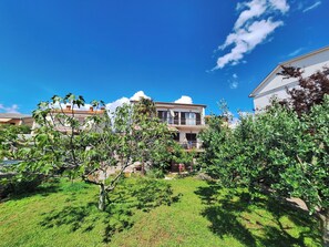 Building design - Apartment Fruk (Crikvenica)