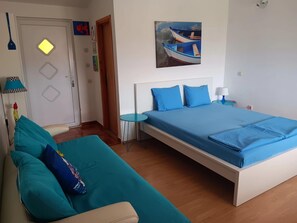Room (S1) | Living room - Room Art Room (Starigrad)