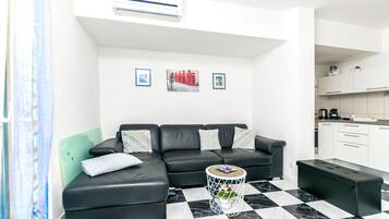 Apartment (A1) | Living room
