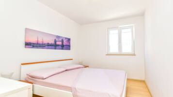 Apartment (A1) | Iron/ironing board, free WiFi