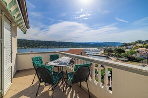 Apartment (A1) | Water view - Apartments Tariba (Rab)