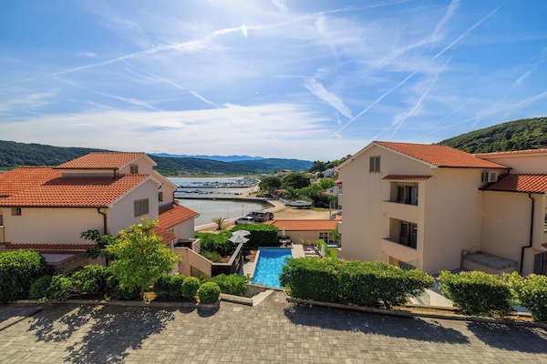 Apartment (A4) | Water view